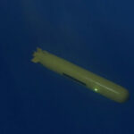 Autonomous underwater vehicle gliding in deep blue water